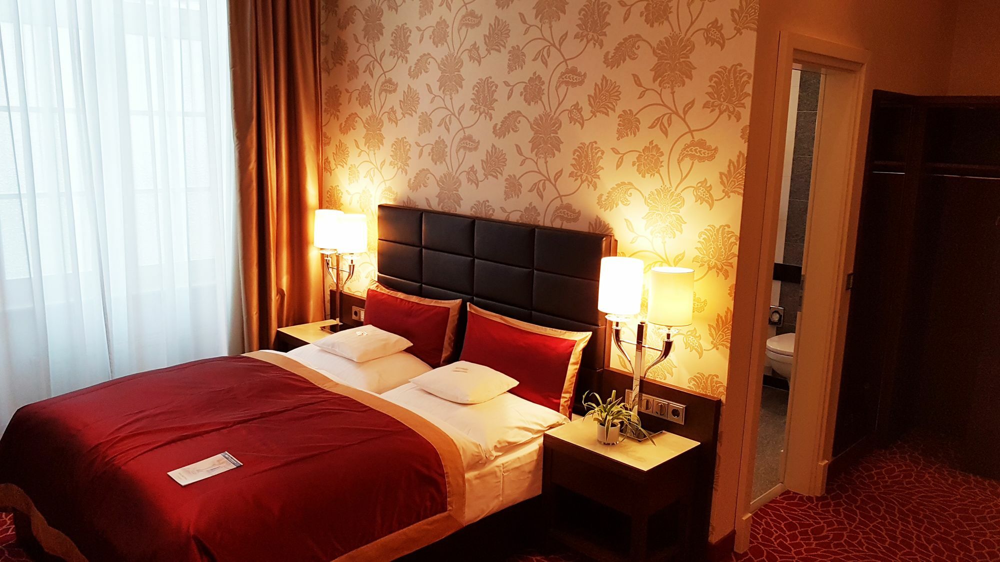 Best Western Plus Hotel Stadtpalais Брауншвейг Экстерьер фото